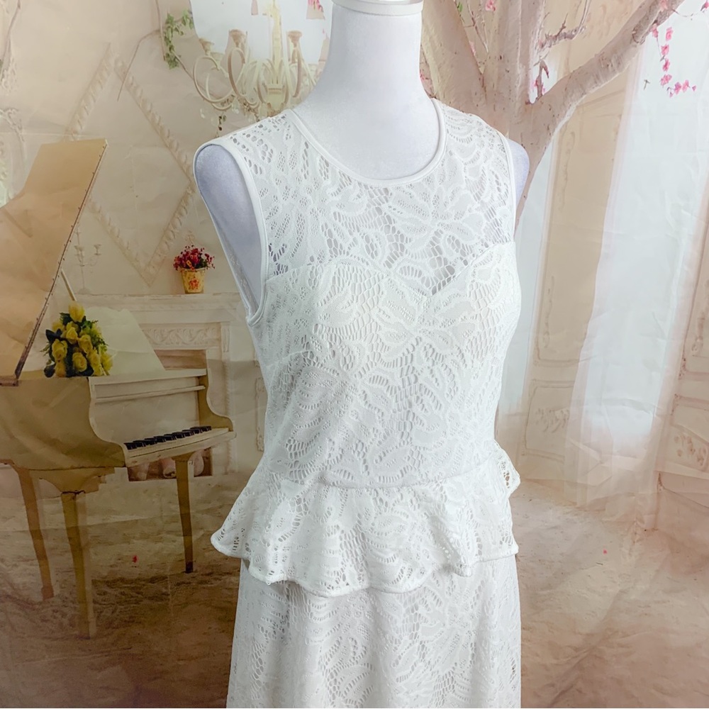 NEW Lilly Pulitzer Lace White Nolea Peplum Dress - Picture 5 of 11